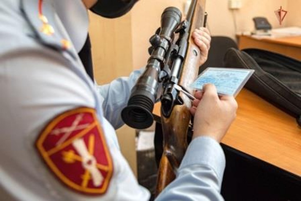 Сотрудники Управления Росгвардии по Архангельской области за август изъяли 31 единицу оружия 